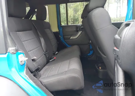 2011 Jeep Wrangler Unlimited Sport из США, поврежденный, VIN 1J4BA3H17BL552496